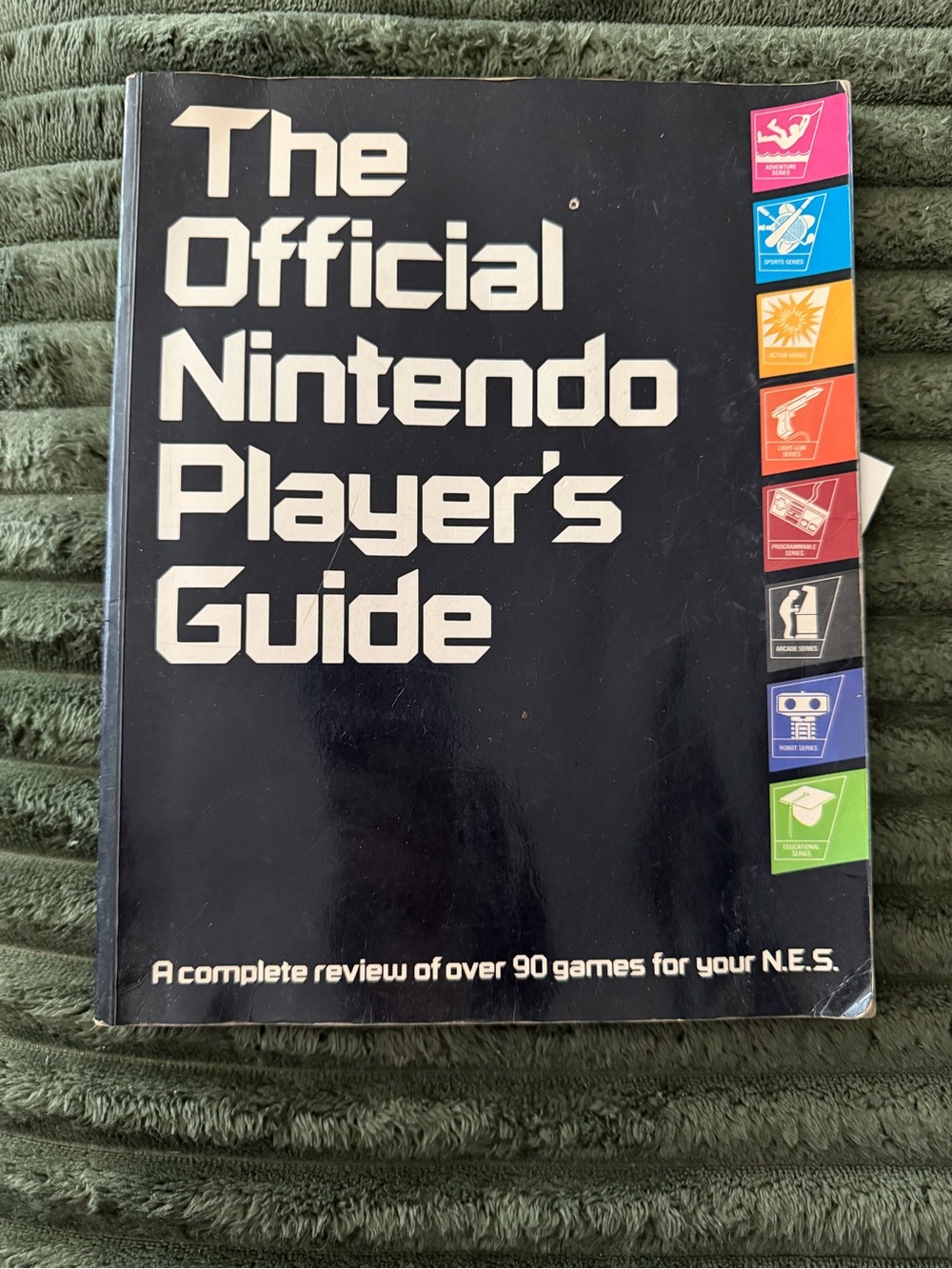 Nintendo Player's Guide – Black Cover with Multicolor Tabs